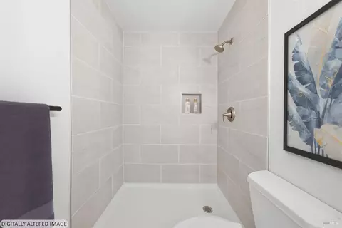 Bath - 850 E Cotati Ave #11, Cotati, CA 94931 photo 2 of 4