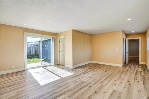 452 Wilshire Ave, Vallejo, CA 94591 photo 13