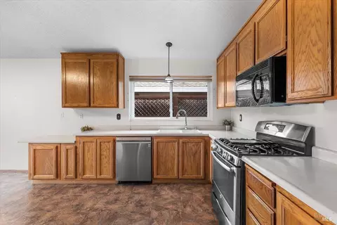 106 Cricket Ct, Windsor, CA 95492 photo 15