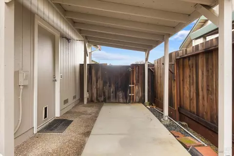 106 Cricket Ct, Windsor, CA 95492 photo 18