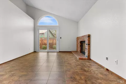 106 Cricket Ct, Windsor, CA 95492 photo 12