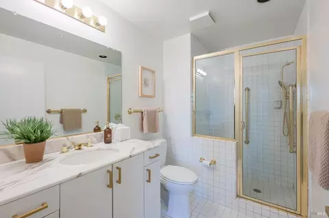 Bath - 400 Deer Valley Rd #2A, San Rafael, CA 94903 photo 2 of 2