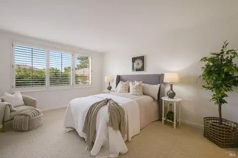 Bedroom - 400 Deer Valley Rd #2A, San Rafael, CA 94903 photo 3 of 3