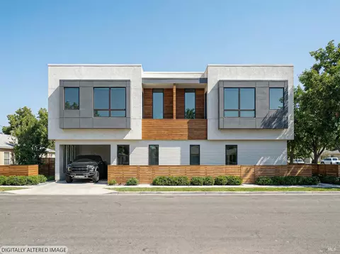 315 Lakeville St, Petaluma, CA 94952