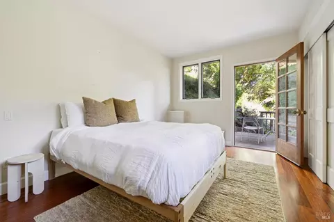 Bedroom - 169 Rose Ave, Mill Valley, CA 94941 photo 6 of 6
