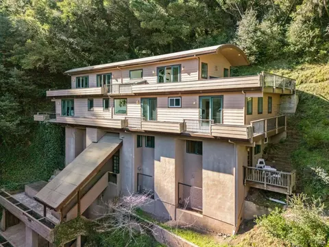 Exterior - 169 Rose Ave, Mill Valley, CA 94941 photo 11 of 13