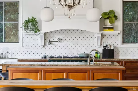 Kitchen - 169 Rose Ave, Mill Valley, CA 94941 photo 4 of 14