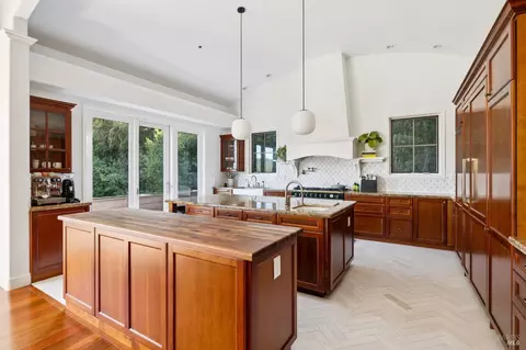 Kitchen - 169 Rose Ave, Mill Valley, CA 94941 photo 5 of 14