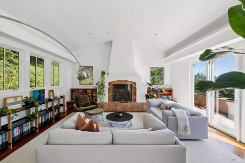 Living - 169 Rose Ave, Mill Valley, CA 94941 photo 1 of 3
