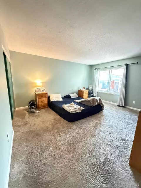 Bedroom - 937 Pacific Ave, Fairfield, CA 94533 photo 7 of 9