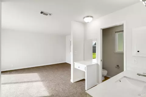 Bedroom - 1155 Mulberry Ln, Dixon, CA 95620 photo 10 of 10