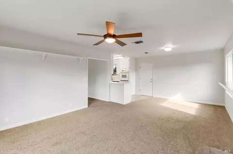 Living - 1155 Mulberry Ln, Dixon, CA 95620 photo 7 of 12