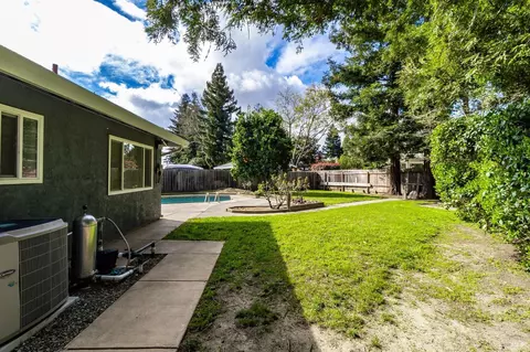 Exterior - 1155 Mulberry Ln, Dixon, CA 95620 photo 22 of 35