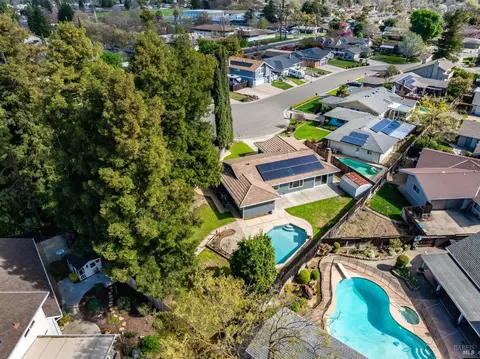 View/Area - 1155 Mulberry Ln, Dixon, CA 95620 photo 4 of 10