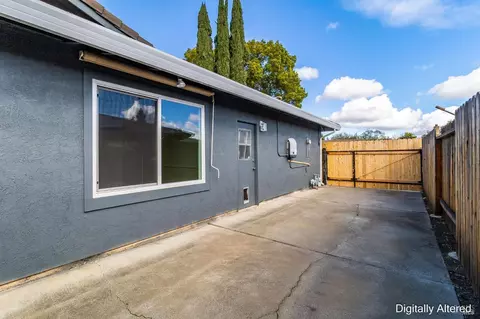 Exterior - 1155 Mulberry Ln, Dixon, CA 95620 photo 24 of 35