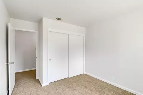Bedroom - 1155 Mulberry Ln, Dixon, CA 95620 photo 7 of 10