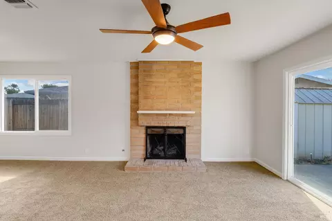 Living - 1155 Mulberry Ln, Dixon, CA 95620 photo 9 of 12