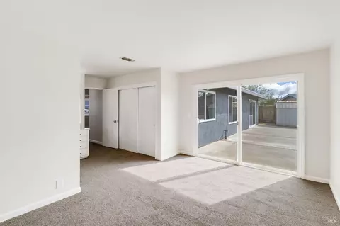 Bedroom - 1155 Mulberry Ln, Dixon, CA 95620 photo 9 of 10