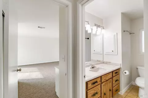 Entry Way - 1155 Mulberry Ln, Dixon, CA 95620 photo 6 of 6