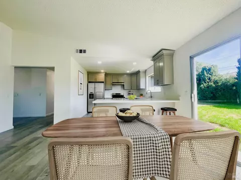 Dining - 464 Evelyn Cir, Vallejo, CA 94589 photo 1 of 2