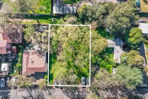 18446 1st Ave, Sonoma, CA 95476 photo 2