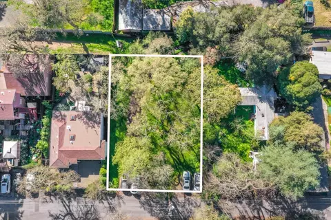 18446 1st Ave, Sonoma, CA 95476
