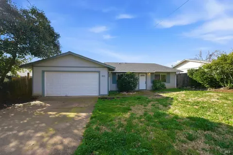 345 Avenue A, Lakeport, CA 95453