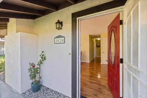 Entry Way - 3429 Willis Dr, Napa, CA 94558 photo 1 of 2