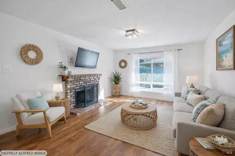 Living - 3429 Willis Dr, Napa, CA 94558 photo 1 of 2