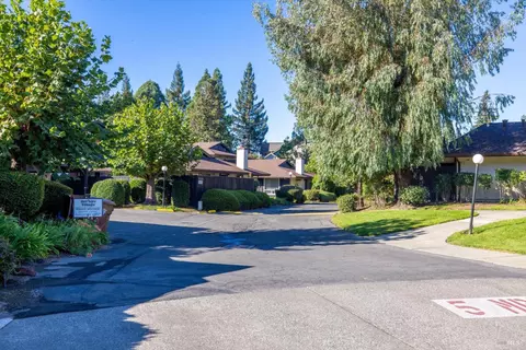 Exterior - 3429 Willis Dr, Napa, CA 94558 photo 11 of 18