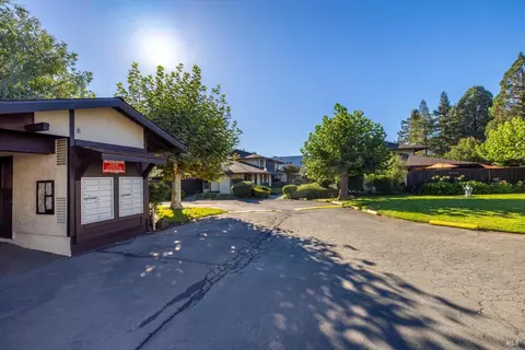 Exterior - 3429 Willis Dr, Napa, CA 94558 photo 14 of 18