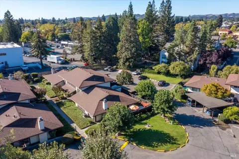 View/Area - 3429 Willis Dr, Napa, CA 94558 photo 4 of 6