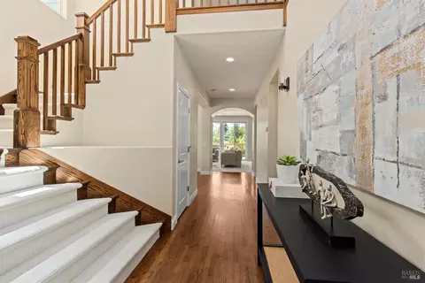 Entry Way - 8788 Logan Pl, Cotati, CA 94931 photo 4 of 11