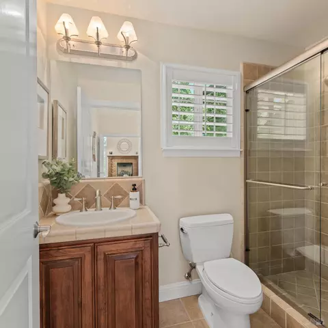 Bath - 8788 Logan Pl, Cotati, CA 94931 photo 1 of 5