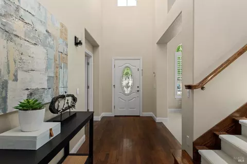 Entry Way - 8788 Logan Pl, Cotati, CA 94931 photo 3 of 11