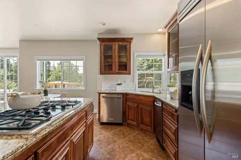 Kitchen - 8788 Logan Pl, Cotati, CA 94931 photo 4 of 9