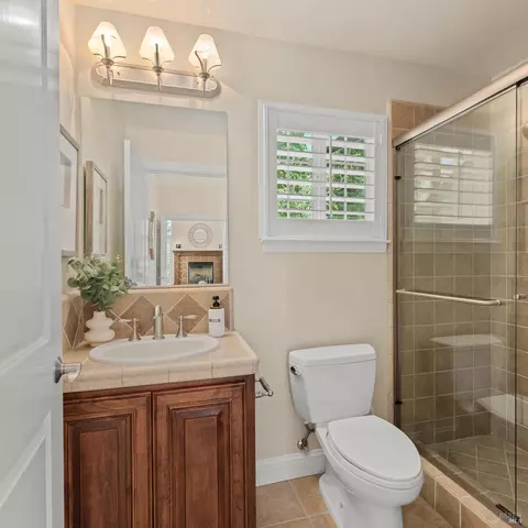Bath - 8788 Logan Pl, Cotati, CA 94931 photo 1 of 5