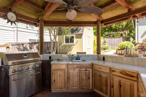 Kitchen - 8788 Logan Pl, Cotati, CA 94931 photo 9 of 9