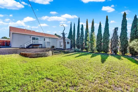 Exterior - 225 Gary Cir, Vallejo, CA 94591 photo 7 of 18