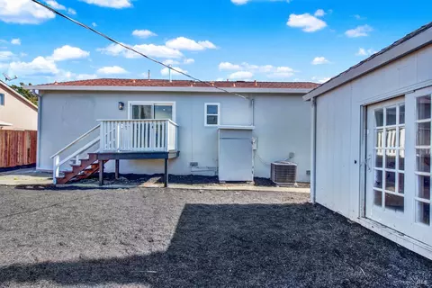 Exterior - 225 Gary Cir, Vallejo, CA 94591 photo 17 of 18