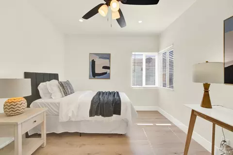 Bedroom - 225 Gary Cir, Vallejo, CA 94591 photo 6 of 8