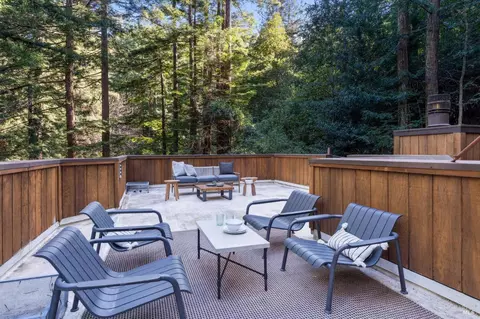 Exterior - 481 Cascade Dr, Mill Valley, CA 94941 photo 3 of 6