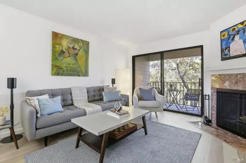 823 Via Casitas, Greenbrae, CA 94904