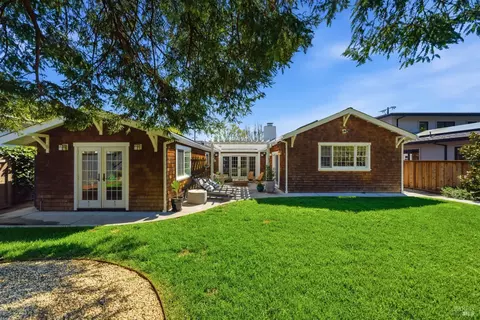 283 Karen Way, Tiburon, CA 94920