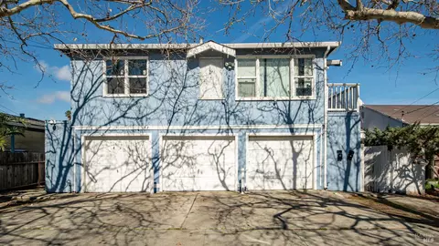 806 W 7th St, Antioch, CA 94509