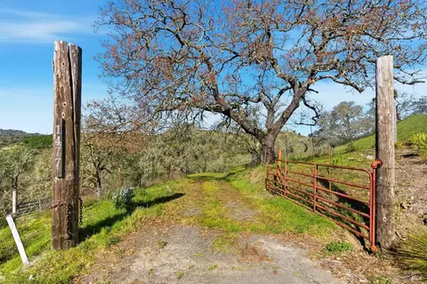 1477 Leslie Rd, Healdsburg, CA 95448 photo 11
