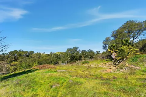 1477 Leslie Rd, Healdsburg, CA 95448 photo 4