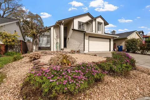 172 Cornell St, Windsor, CA 95492