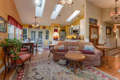 Living - 27581 Poppy Dr, Willits, CA 95490 photo 2 of 3