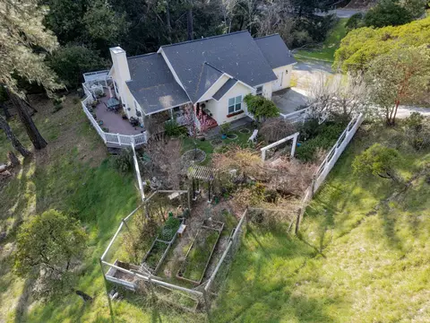 View/Area - 27581 Poppy Dr, Willits, CA 95490 photo 4 of 7